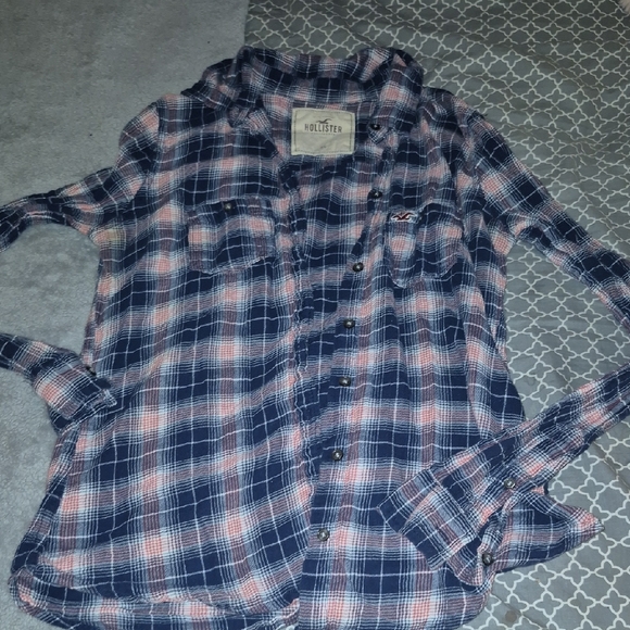 Hollister Tops - Hollister Blue and Pink Plaid Button Down Shirt